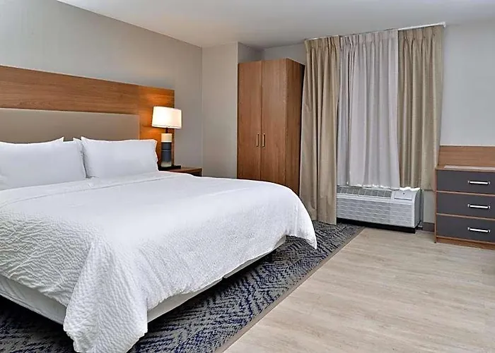 Candlewood - Southwest By Ihg
